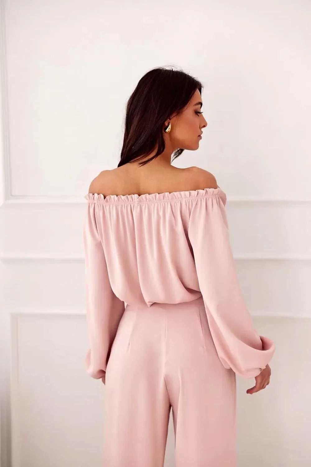 Ensemble élégant féminin bohème chic encolure bardot pantalon taille haute robe de soirée rose pâle polyester femme