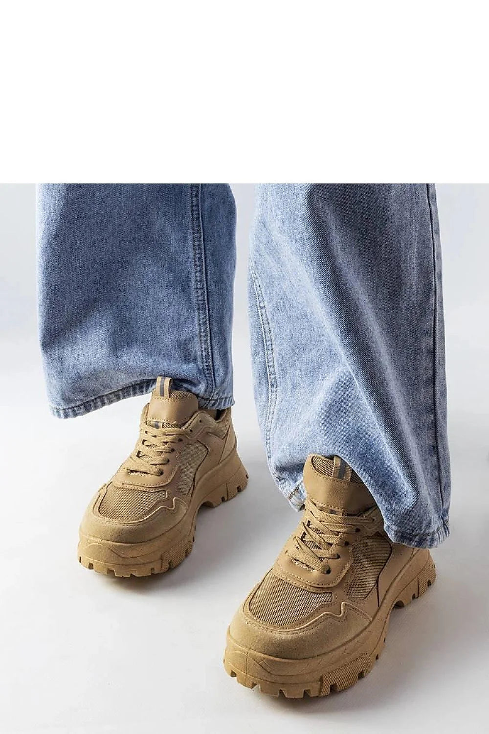 Baskets pour femmes style urbain moderne beige clair matériau respirable confortable amorti semelle épaisse tendance 90