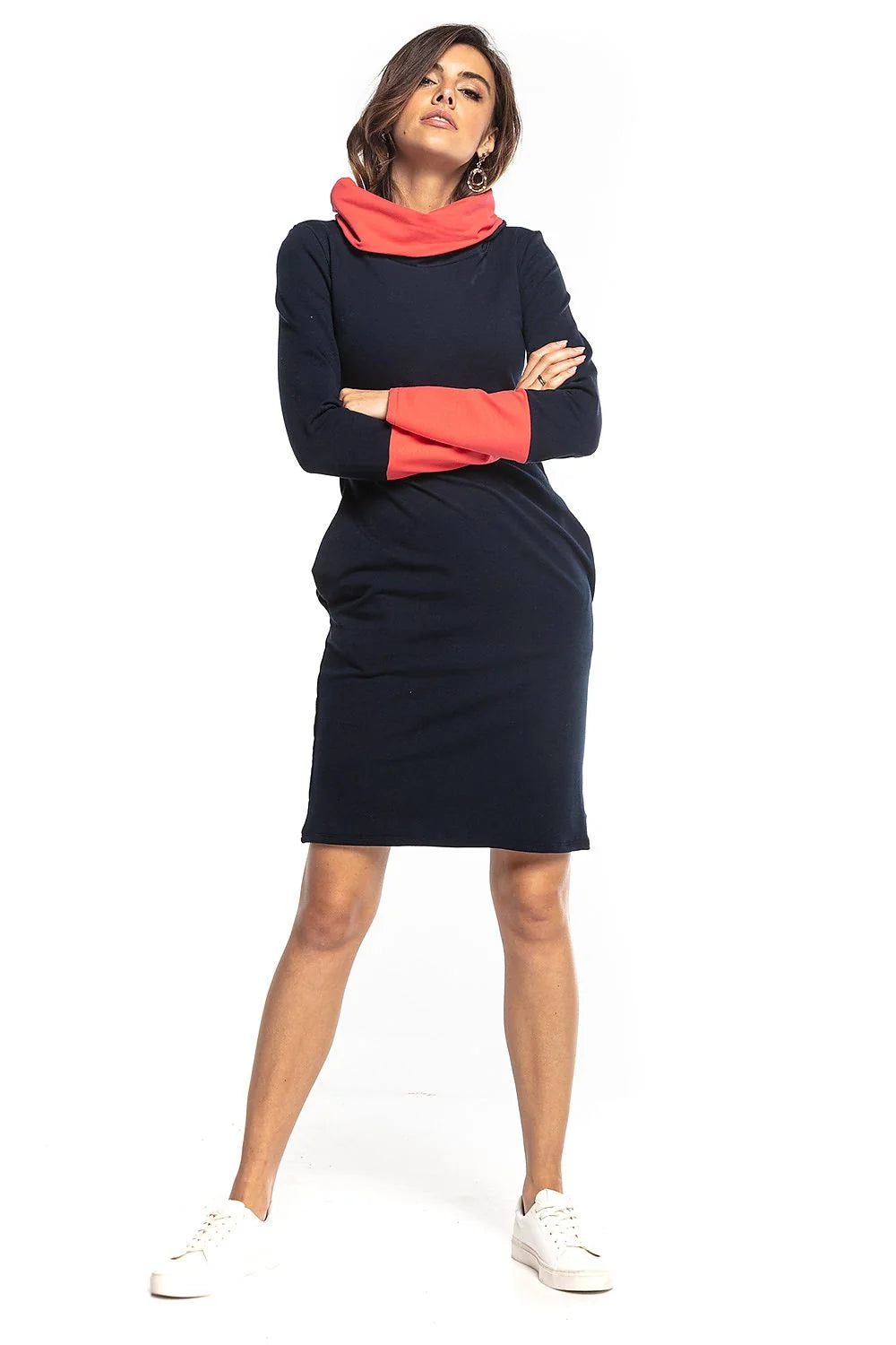 Robe en maille coton casual chic noire rose ajustée confortable manches longues avec poches femmes