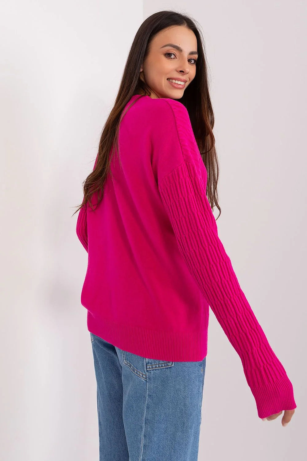 pull tricoté femme manches longues côtelé fuchsia oversize col rond coupe droite ample maille douce viscose