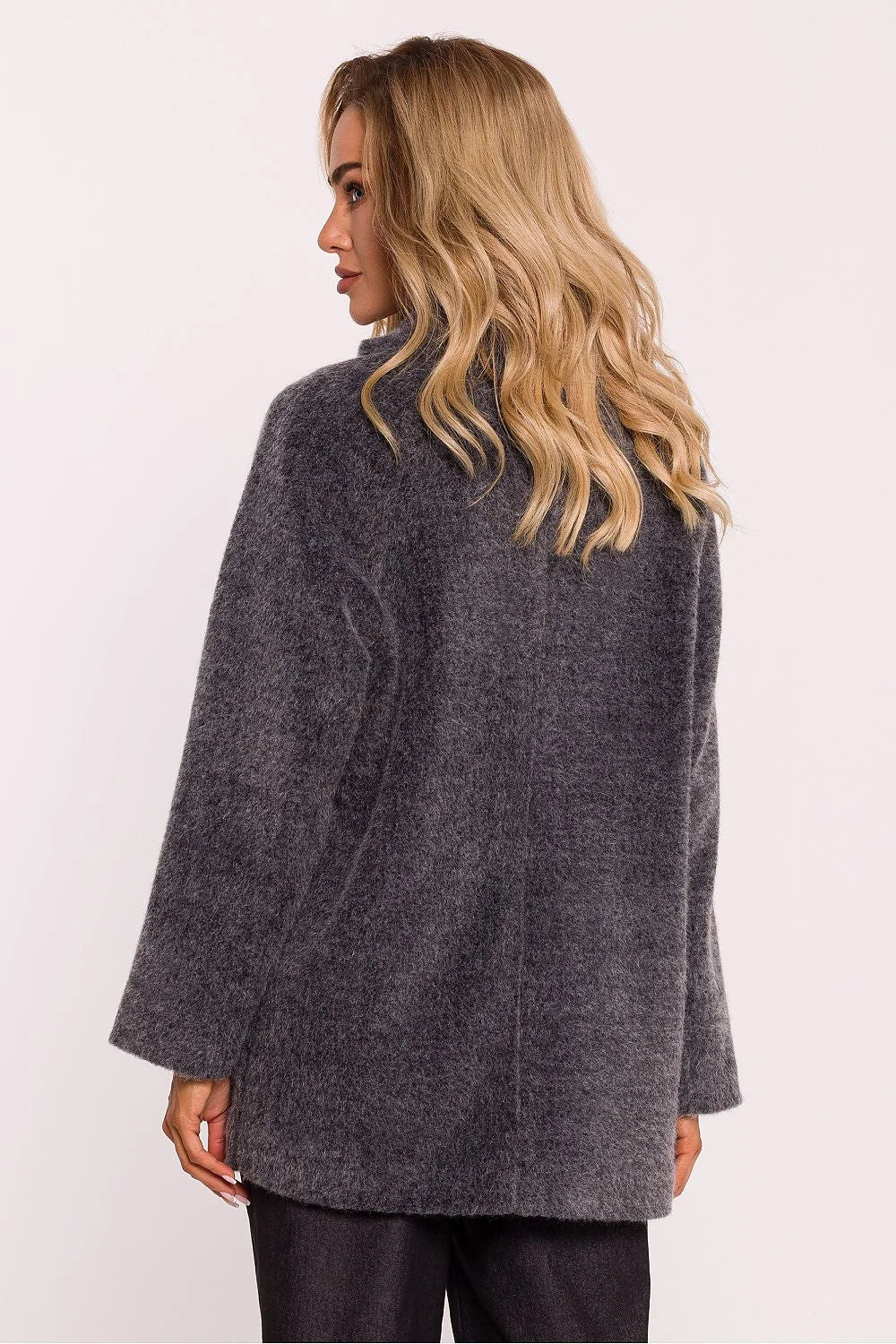 Manteau pour femme en peluche style ours, coupe oversize, fermeture pression, poches, doublure intérieure, conçu en Pologne