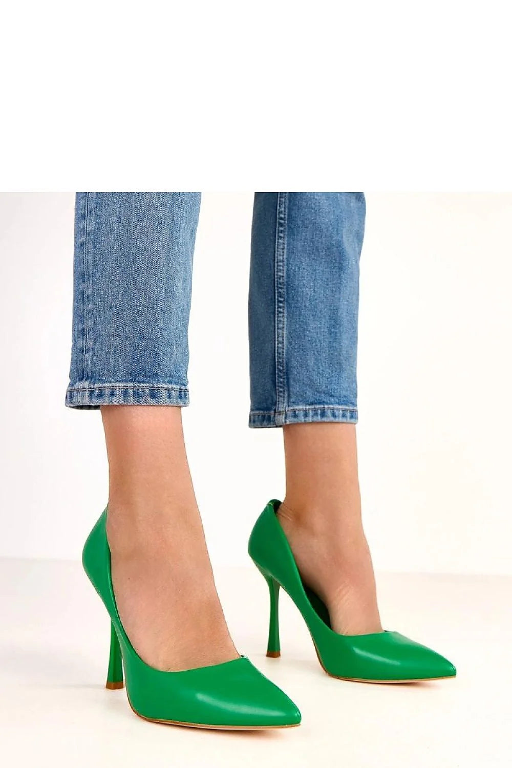 escarpins femme vert émeraude cuir écologique bout pointu talon aiguille 11cm élancé silhouette féminine minimal chic confort semelle synthétique slipon
