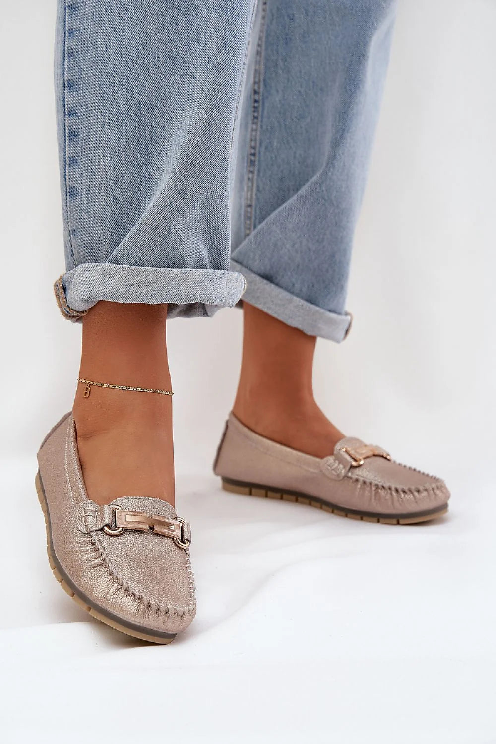 Mocassins femmes élégants classiques cuir naturel occasion quotidienne style casual raffiné confort semelle intérieure