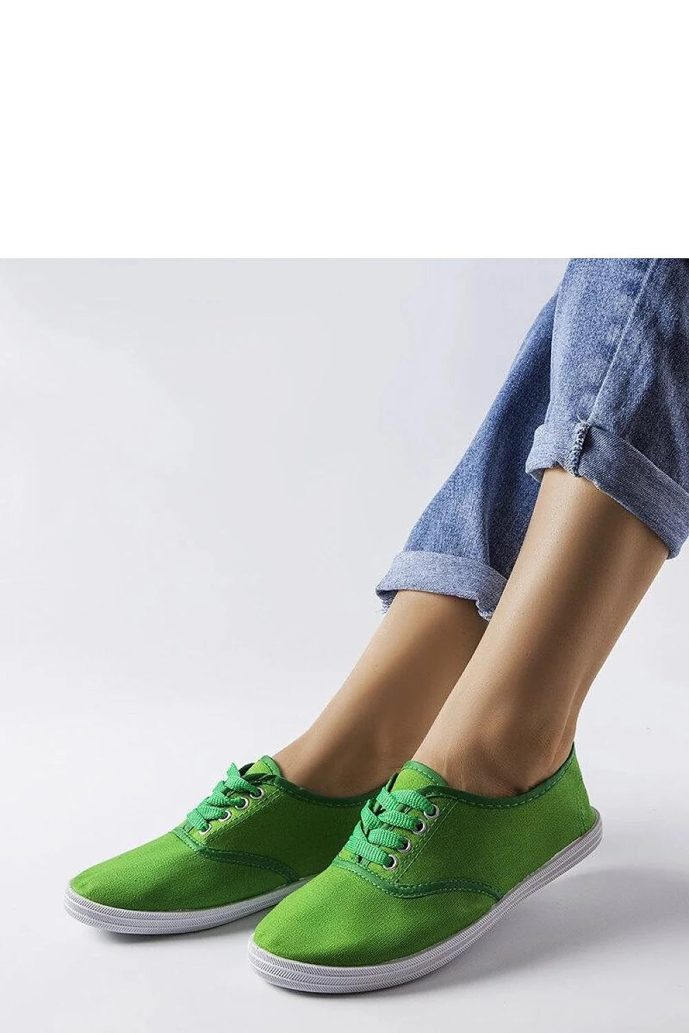 Chaussures en toile vert vif pour femmes, style casual, confortable, design épuré, lacets assortis, semelle en caoutchouc, occasion quotidienne, été