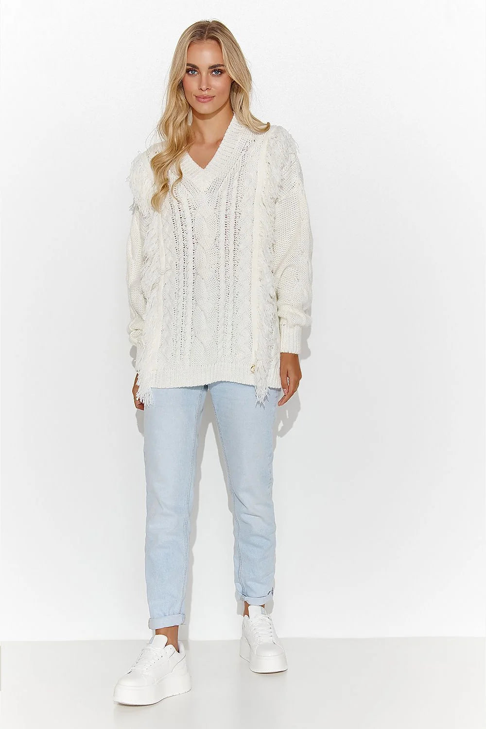 Pull femme Makadamia tricot torsadé franges col V encolure V-maille épaisse couleur ivoire texture douce coupe ample manches longues