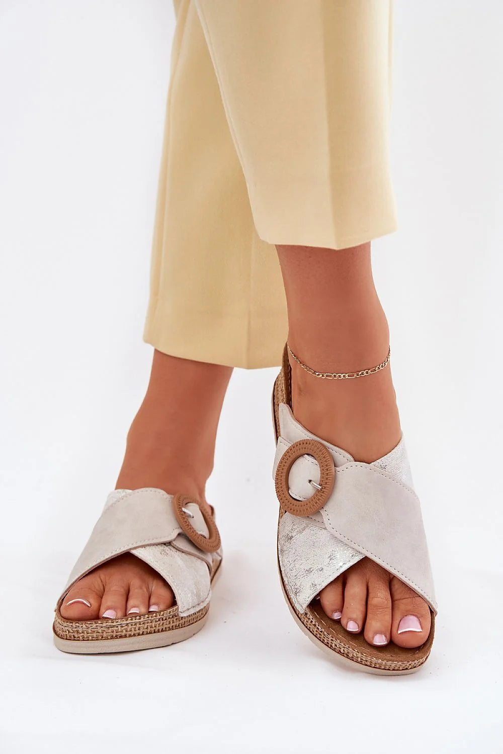Sandales femmes design mules ouvert corde tressée cuir artificiel boucle bois Inblu style élégant confortable été 2023