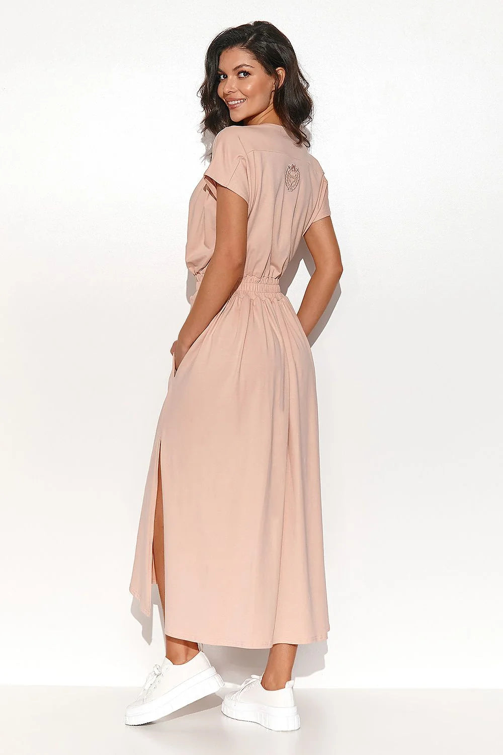 Robe de jour élégante asymétrique en maille longue manches courtes encolure ronde taille élastique poches latérales femme