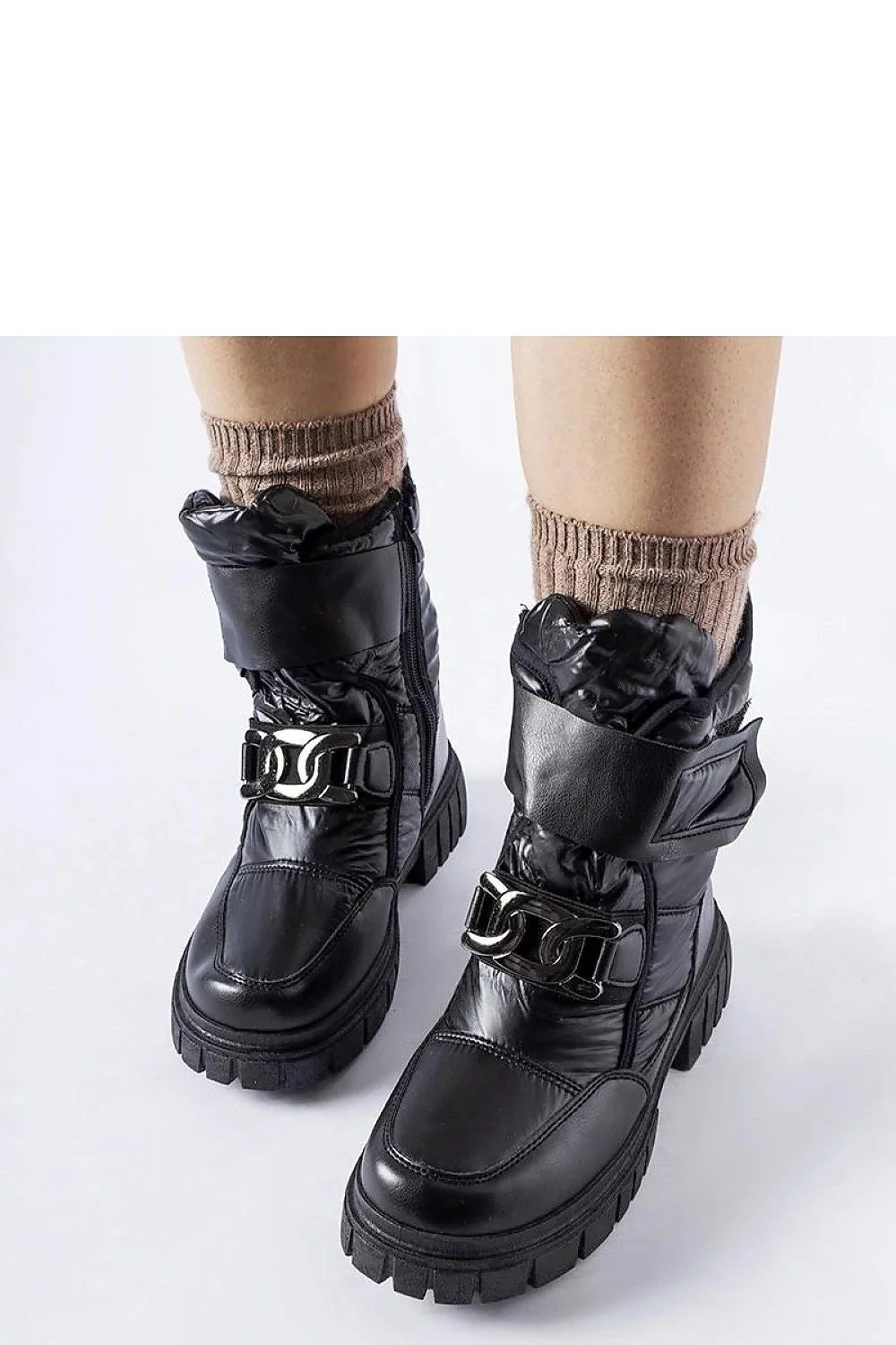 Bottes de neige modernes pour femmes, style urbain, cuir végétalien, fermeture éclair, boucle métallique, semelle antidérapante, confort maximal, hiver 2023