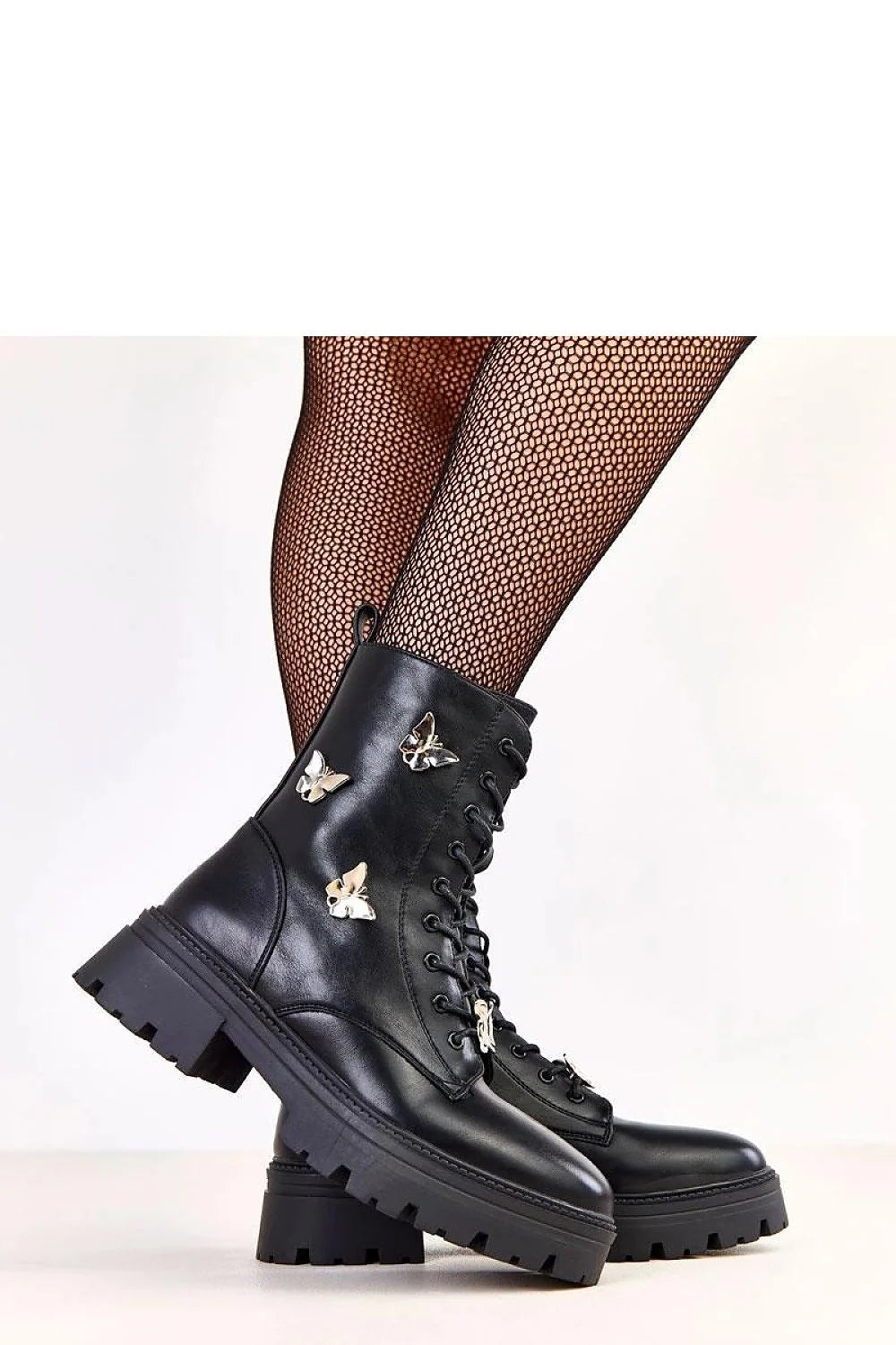 bottines rangers femme noires cuir écologique semelle crantée talon 5cm confort doublure chaude zip latéral papillons métalliques rond adhérence