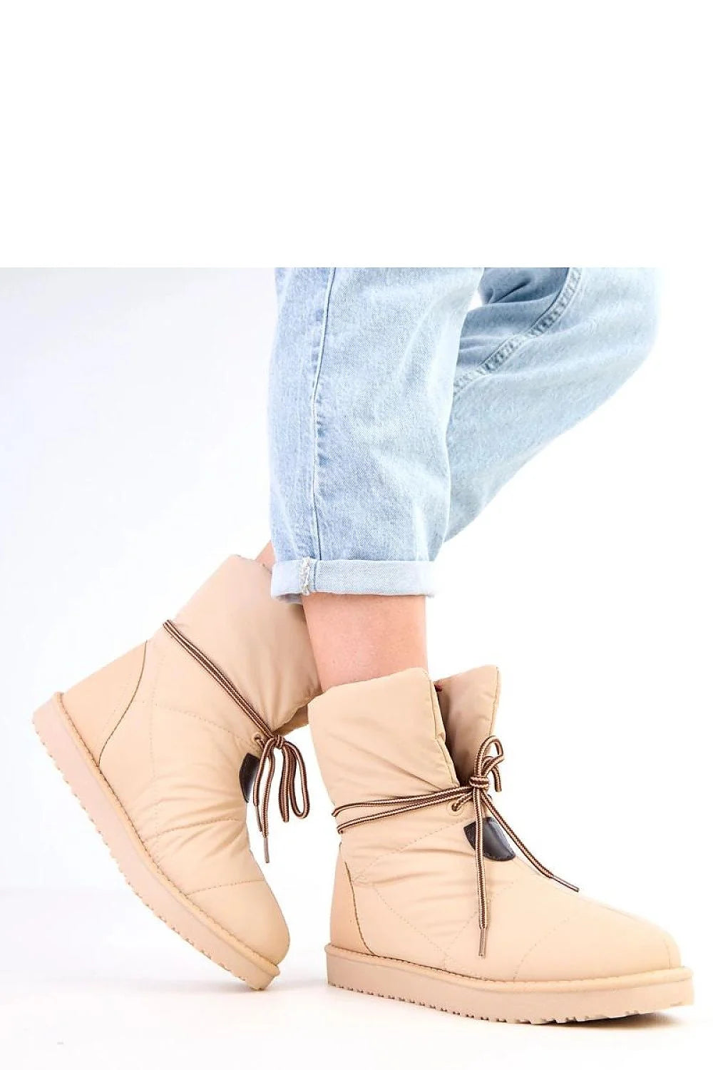 bottes neige Solea femme beige crème matelassées rembourrées lacet décoratif cheville basse slipon facile enfiler semelle crantée isolante