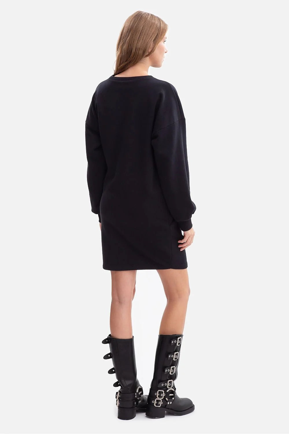 robe sweat femme oversize noire molletonnée douce confortable décontractée chic col rond manches longues épaules tombantes poignets côtelés