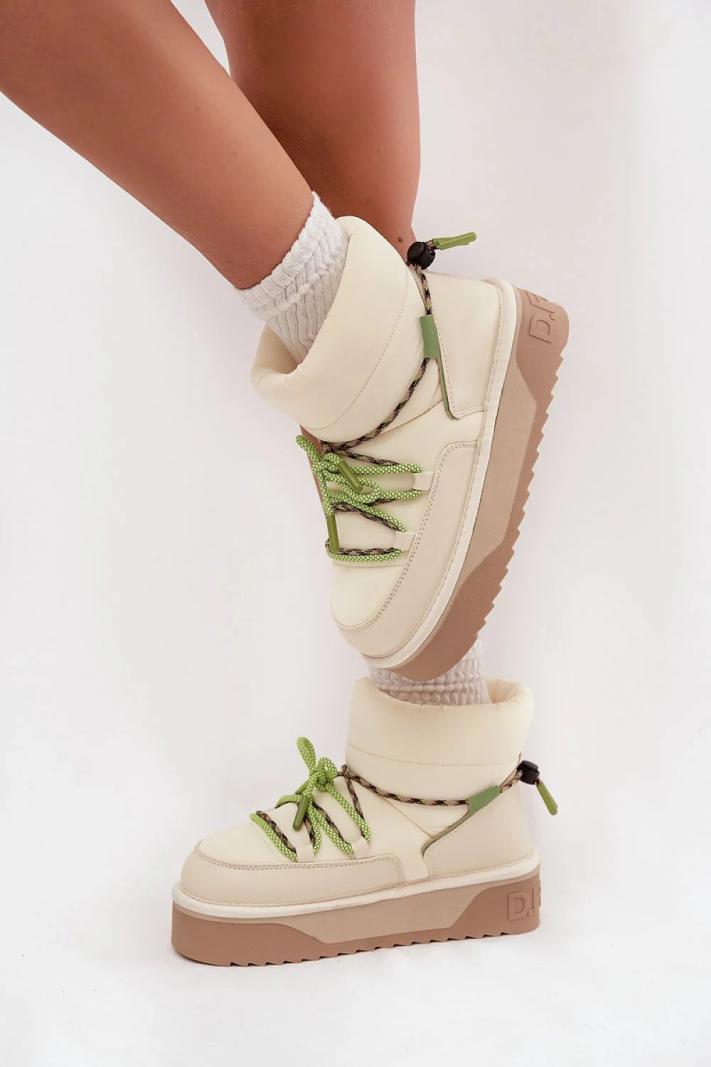 bottes neige femme DFranklin synthétique nylon imperméables légères doublure fourrure thermique semelle caoutchouc adhérence plateformes crantée chunky beige lacets bicolores