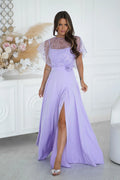 robe longue lilas bustier bretelles fines tulle cape sequins brillants manches papillon encolure illusion taille cintrée fleur appliquée jupe fluide