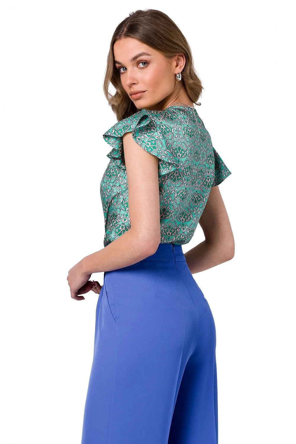 Chemisier Stylove style audacieux motif animal couleurs contrastantes coupe moderne manches volantées pantalon large tailles disponibles
