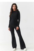 ensemble femme côtelé stretch chemisier ajusté manches longues col montant fermeture éclair dos pantalon taille haute jambes évasées
