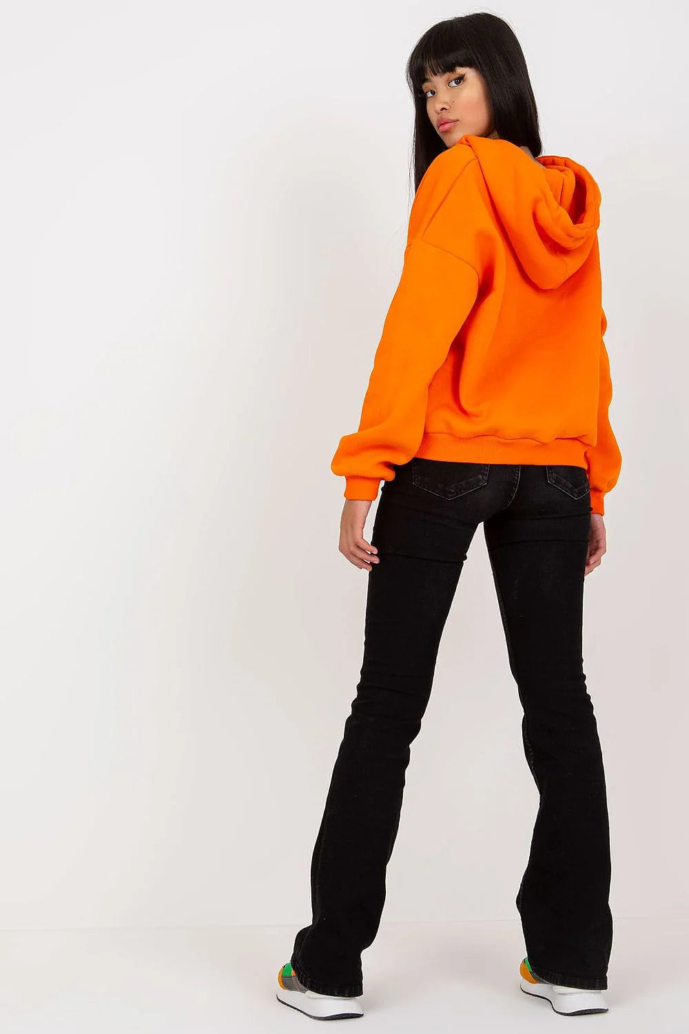 Sweatshirt à capuche pour femme en coton et polyester, style décontracté, couleur grise claire, col en V, manches longues, coupe relaxée, idéal pour quotidien