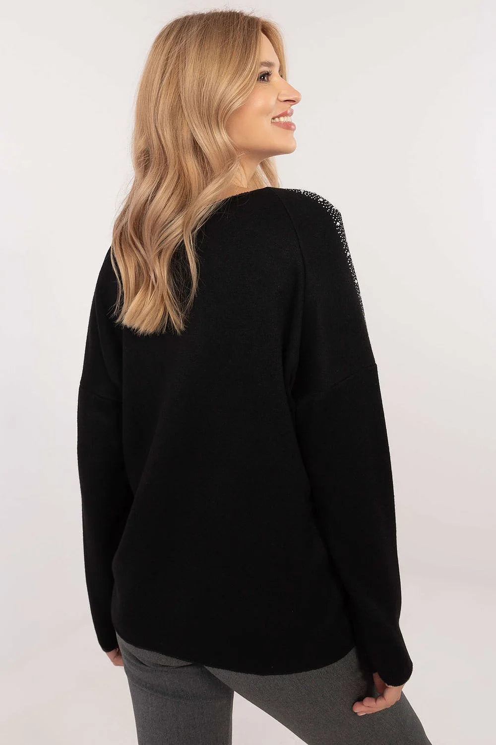 Pull pour femme élégant noir col V manches longues épaules strass matière douce confortable style moderne
