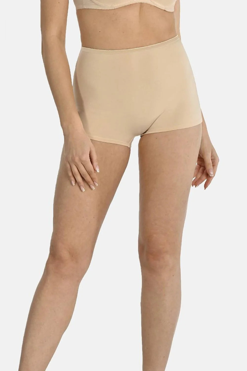 Shorts Teyli Taille Haute Femme Microfibre Douce Beige Nude Design Minimaliste Coupe Étendue Maintien Optimal Confort Longue Durée