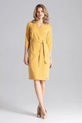 Robe portefeuille polyester élégante jaune moutarde ceinturée classique pour femmes modernes bureaux réunions affaires