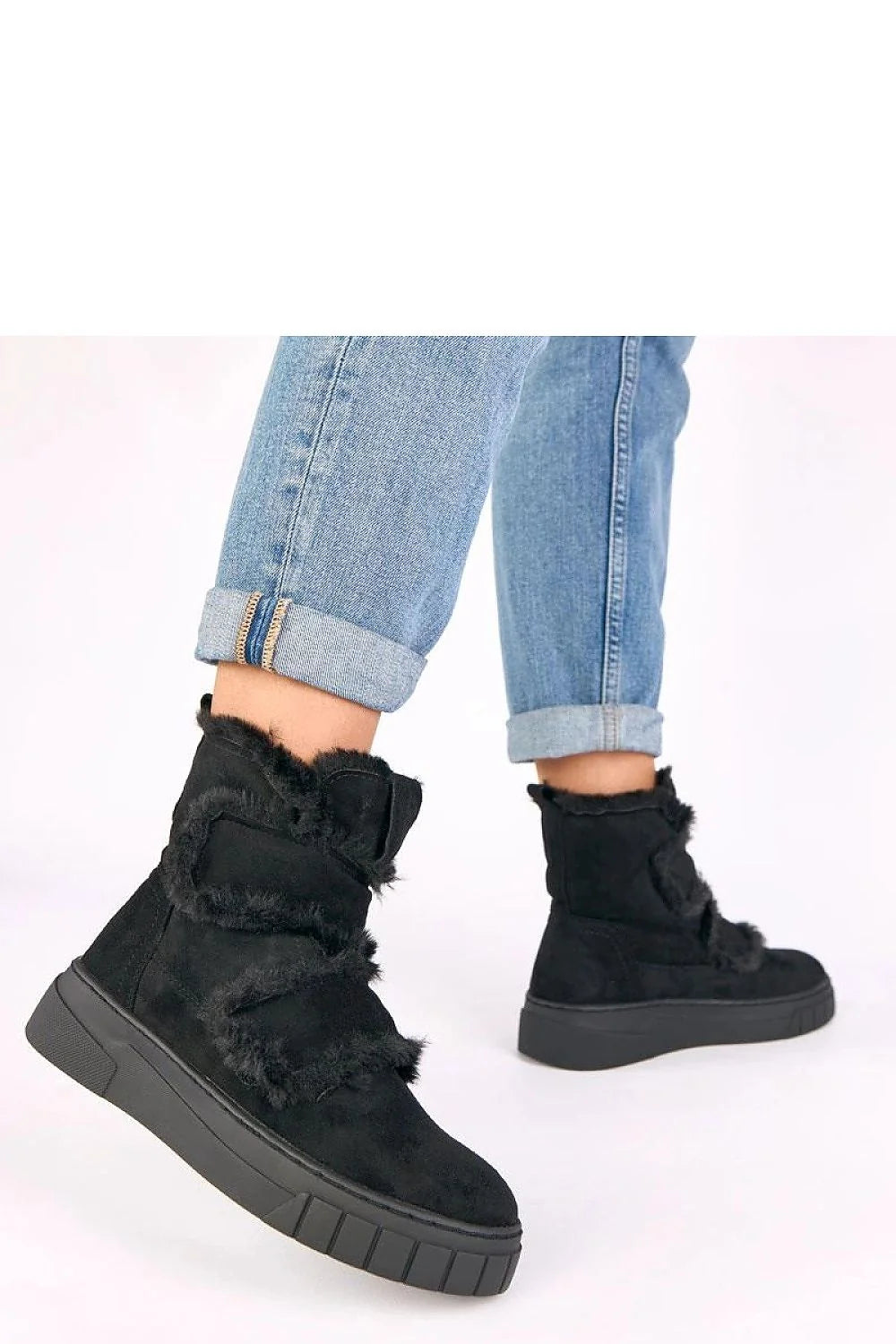 bottines femme noir suédé écologique fourrure synthétique doublure chaude plateforme 4cm crantée antidérapante confortable mi mollet scratch maintien cheville style