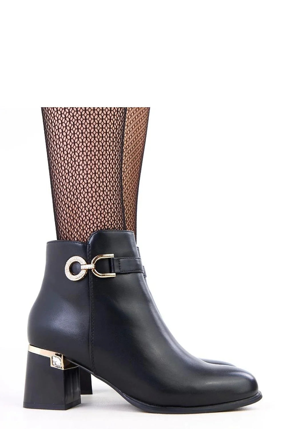 bottines femme cuir écologique noir boutamande talonstable hauteurconfortable tigecheville doublurechaude semelleinterieure glissierelaterale ornementmetalique boucledoree finitionbrillante silhouetteelegante