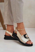 Sandales ouvertes pour femme design moderne métallique doré perforé confortable summer shoes style élégant occasion décontractée