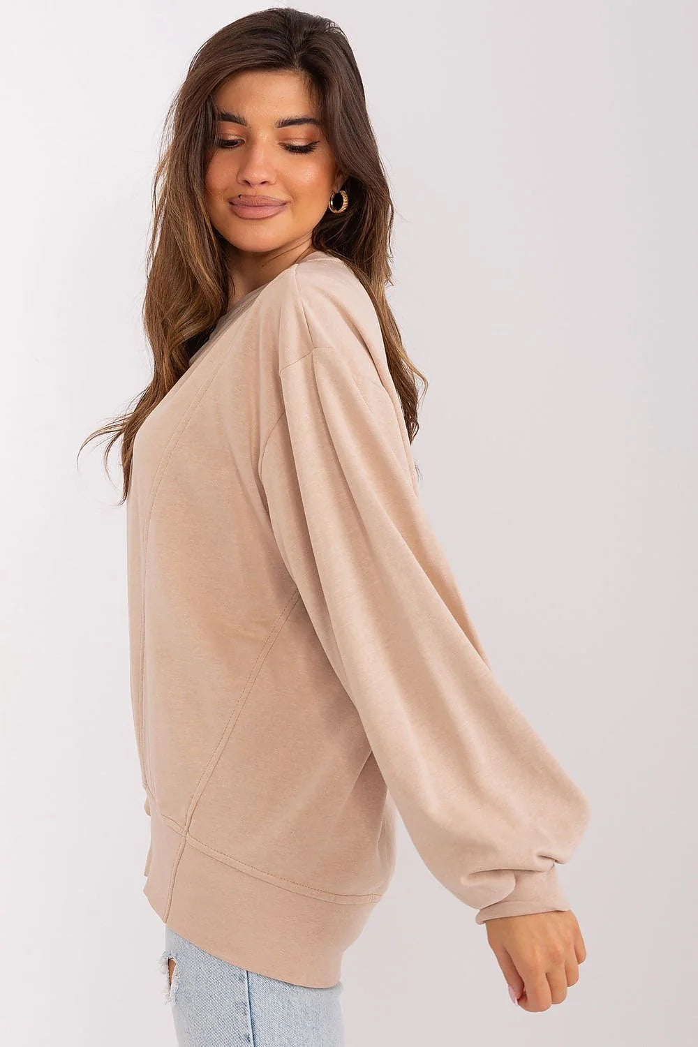 pull femme oversize beige col rond manches ballon coupe décontractée doux coton polyester couture V ourlet côtelé confortable polyvalent stylé