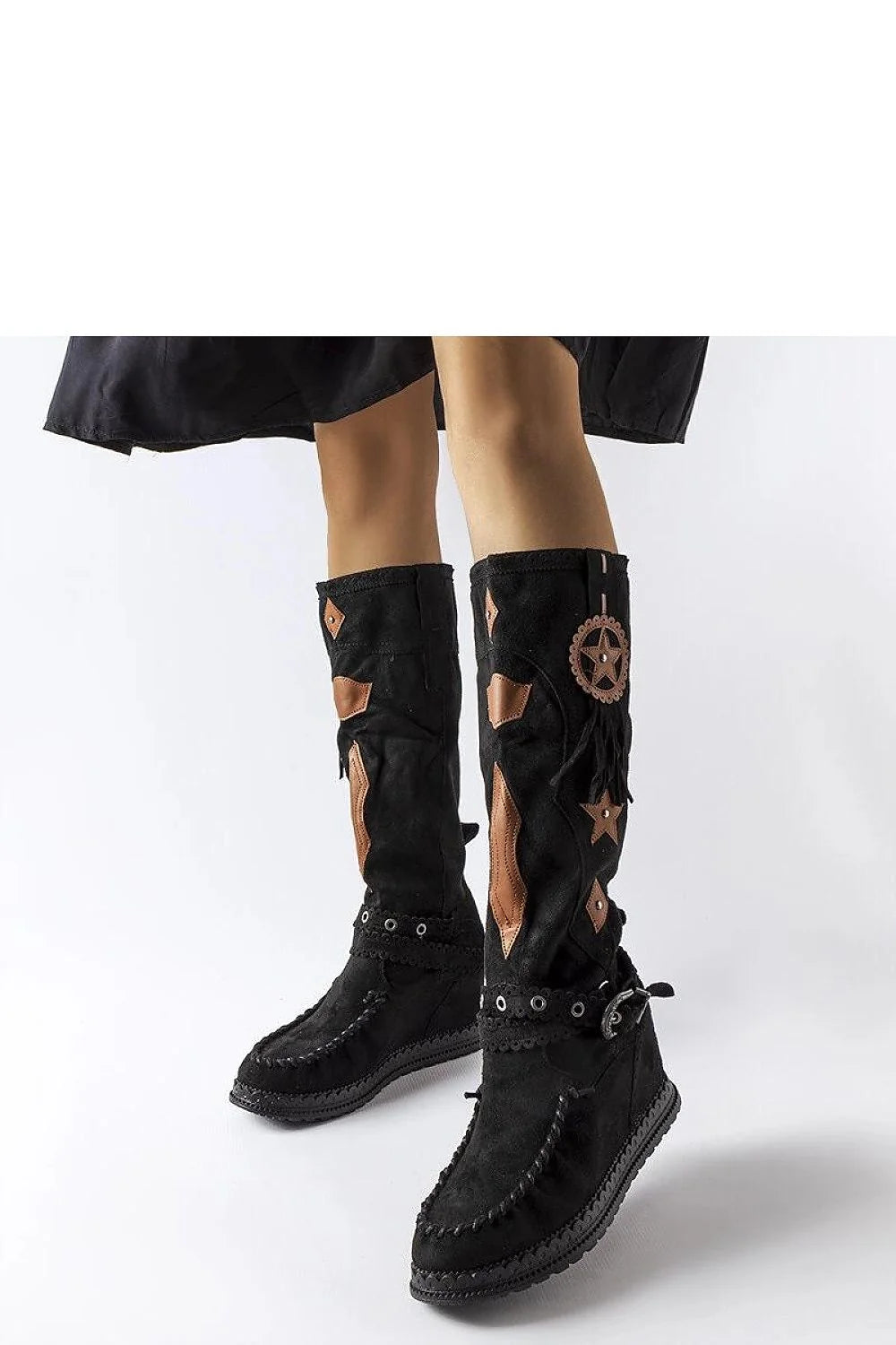 Bottes cothurnes bohème noires en cuir éco-léger avec motifs étoilés et circulaires, semelle en caoutchouc, fermeture à boucle, pour femmes