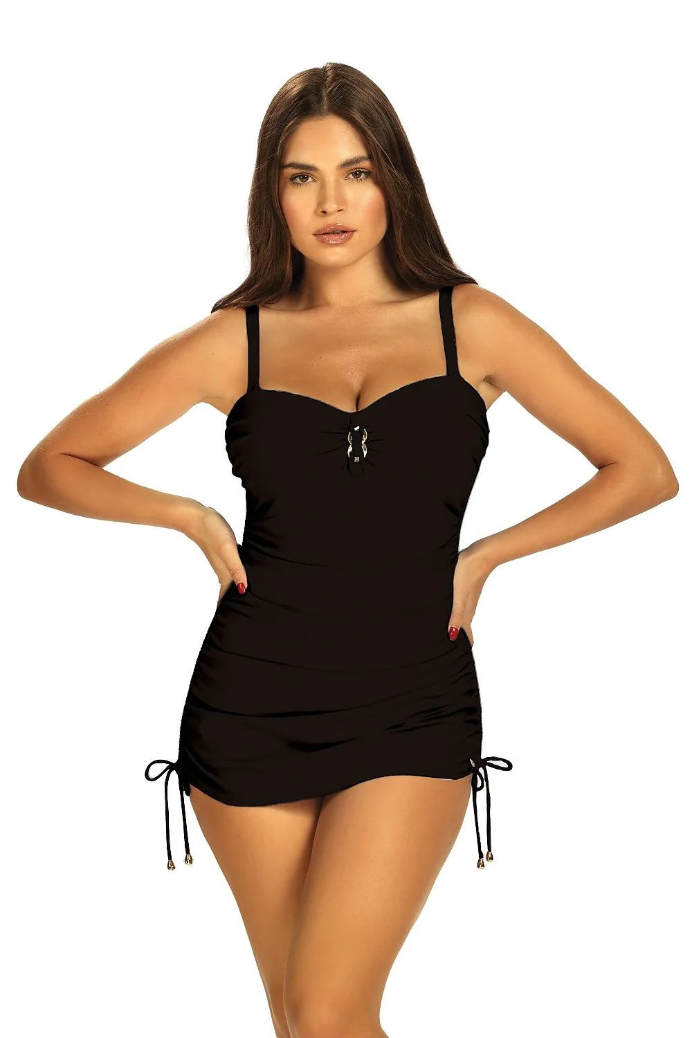 Maillot de bain une-pièce élégant noir décolleté cœur bretelles larges fronces latérales ajustables femmes