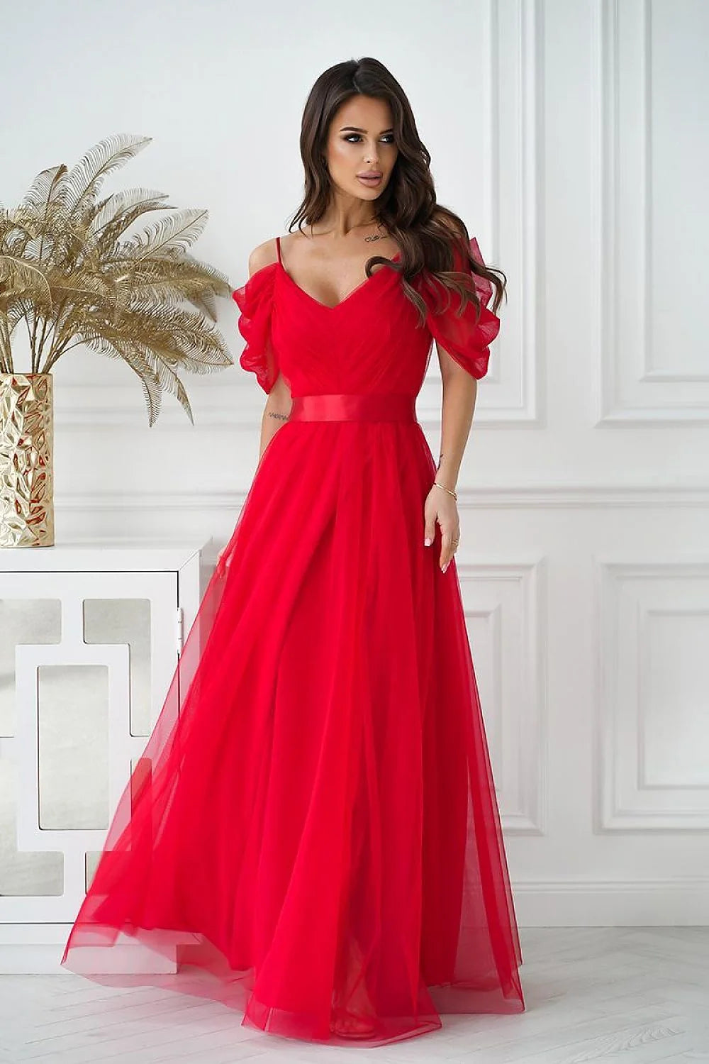 Robe longue élégante style espagnol manches plongeantes tulle bretelles fines ceinture satin fermeture éclair doublée femme