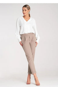 pantalon femme coupe ajustée ourlet retroussé taille haute ceinture élastique polyester elasthanne poches latérales fuselé confortable élégant moderne