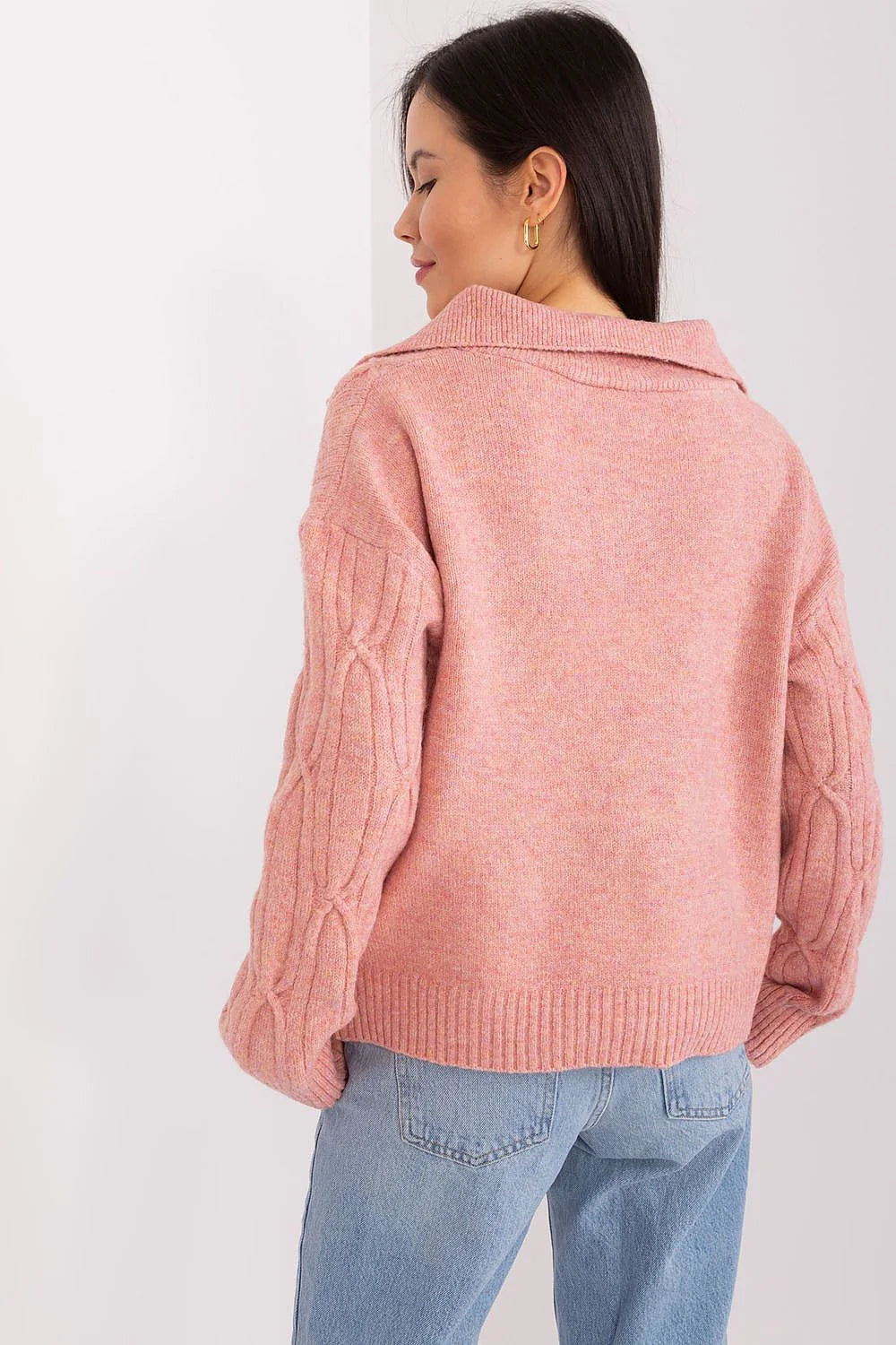 Pull femme en maille torsadée acrylique et laine couleur rose doux coupe décontractée manches longues col polo