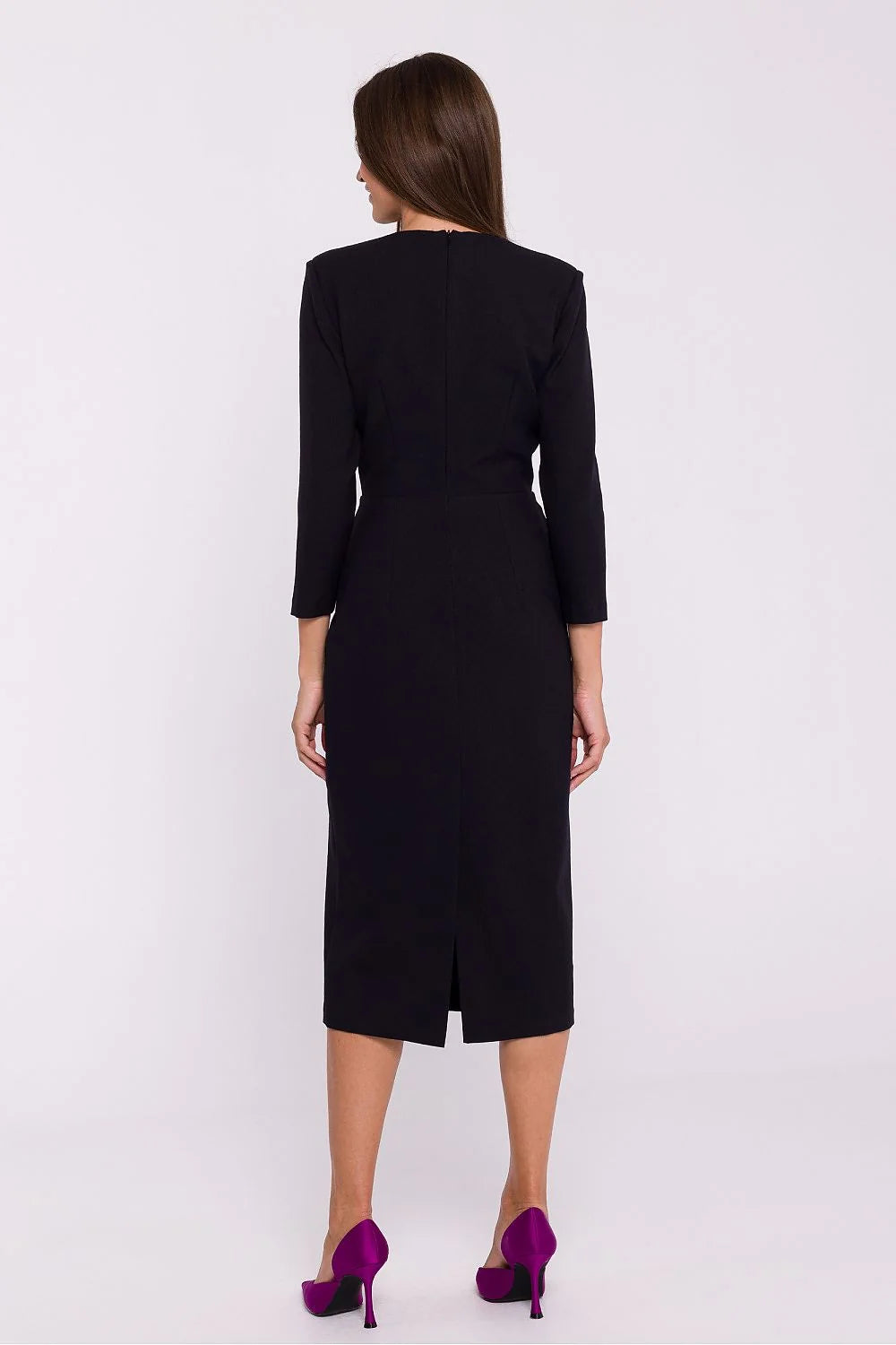 robe élégante noire coupe crayon midi manches troisquarts encolure V ceinture intégrée taille épaules structurées tissu élasthanne doublure finitions soignées