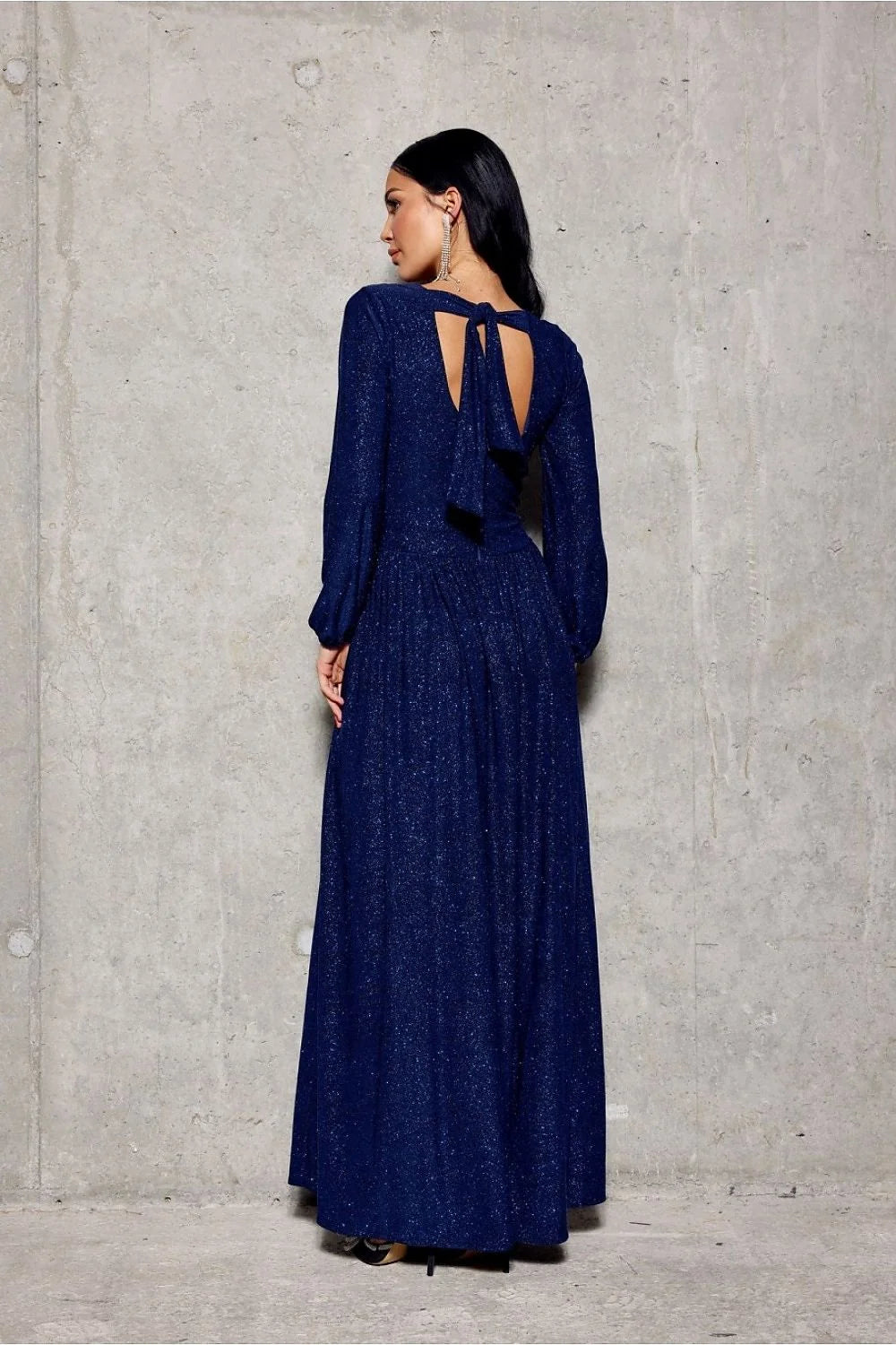 Robe longue Roco Fashion en brocart bleu nuit pailleté manches longues encolure V croisée fente haute occasion formelle femme