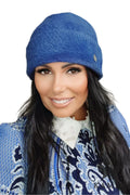 Bonnet d'hiver élégant pour femme en bleu marine design intemporel large revers paillettes logo trèfle argenté