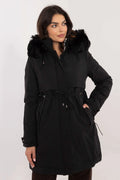 parka noire femme coupe ajustée mi longue capuche bordée fausse fourrure amovible imperméable thermique doublée poches zippées
