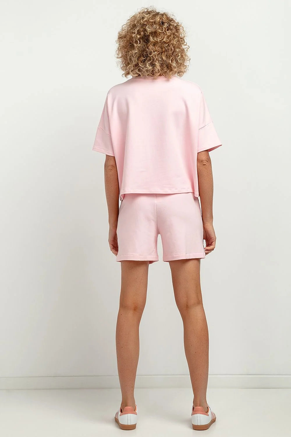 Tenue Élégante Casual Femme Ensemble Haut Court et Short Mi-Cuisse Rose Pâle