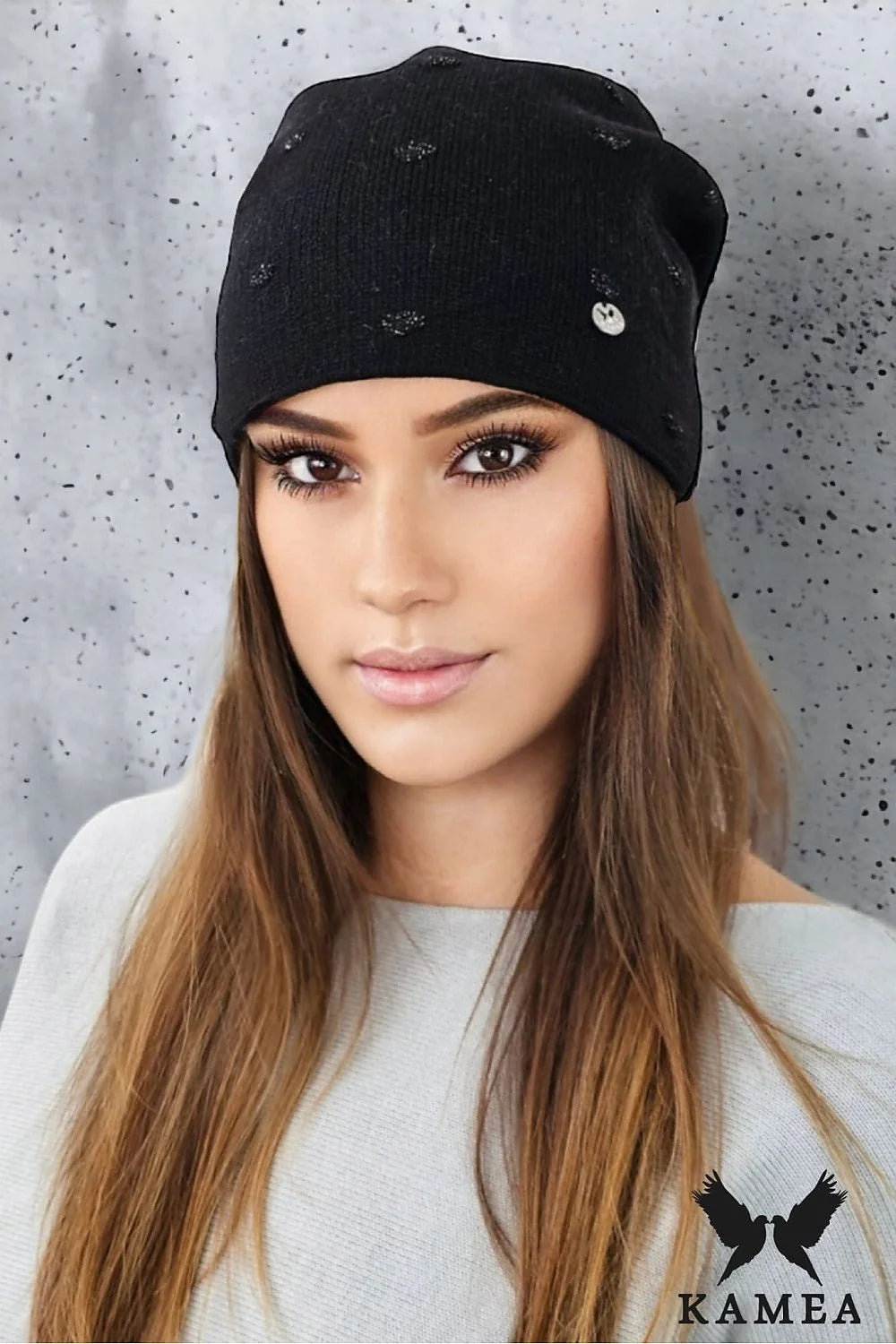 Bonnet élégant pour femmes coupe ample motifs feuilles matériau doux hiver automne accessoire mode