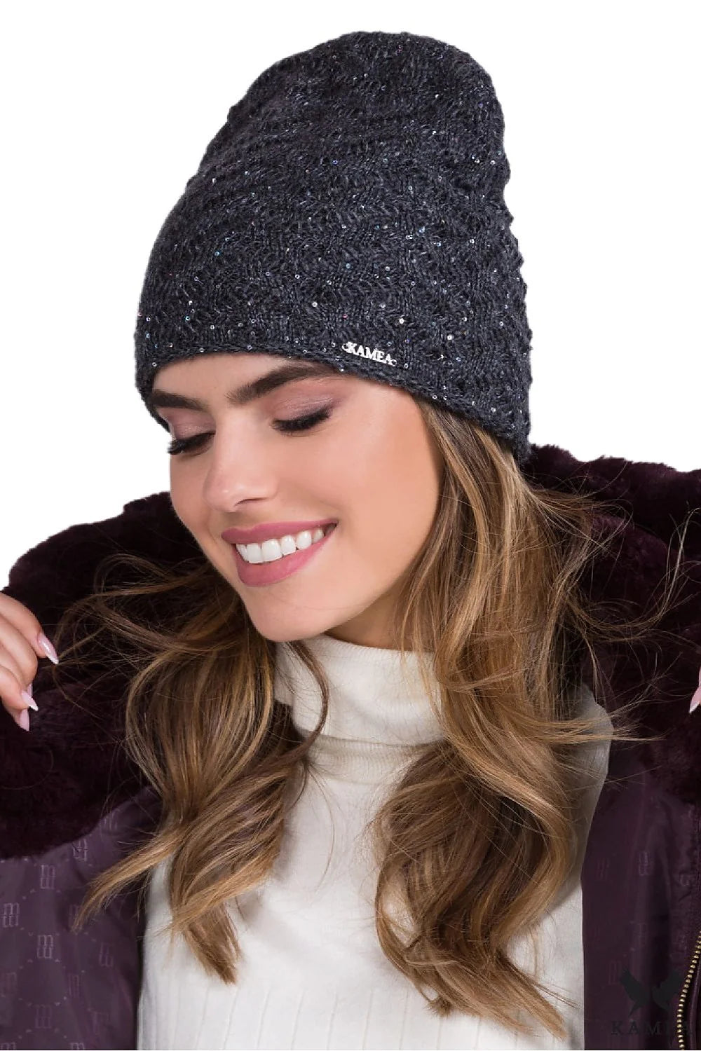 Bonnet femme Kamea en laine mohair paillettes style élégant coupe ajustée froid hiver accessoire chic
