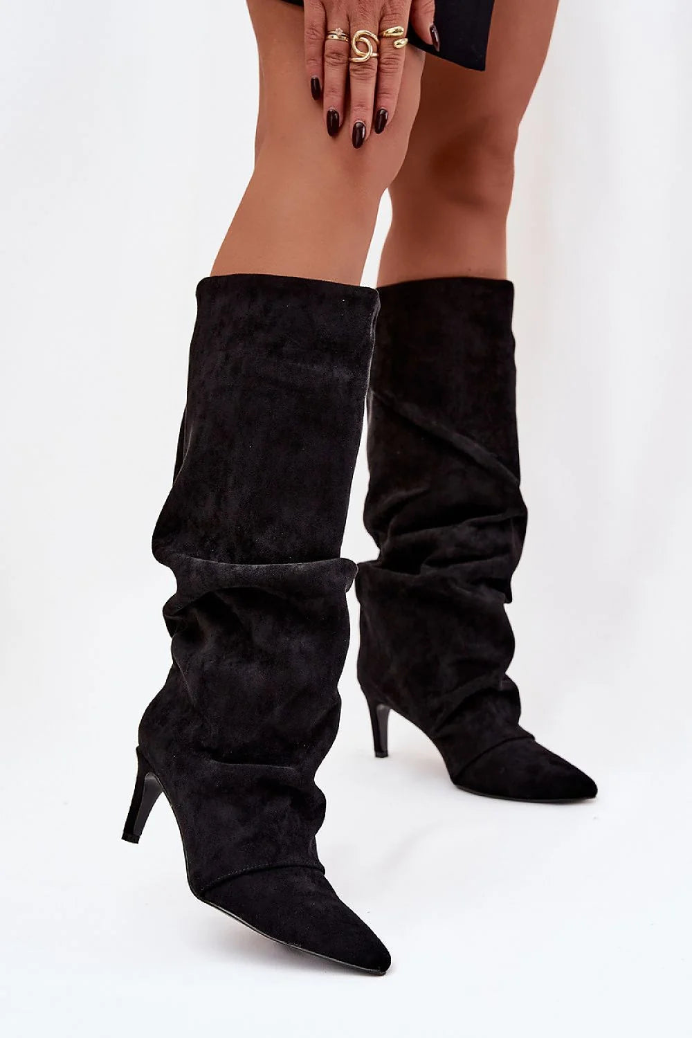 bottes hautes talon aiguille bout pointu suède écologique noir tige froncée ample fourrure doublée chaude enfiler élégante féminine