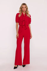combinaison pantalon femme rouge vif lavallière nouée col montant manches ballon courtes froncées taille haute cintrée jambes longues évasées élégante