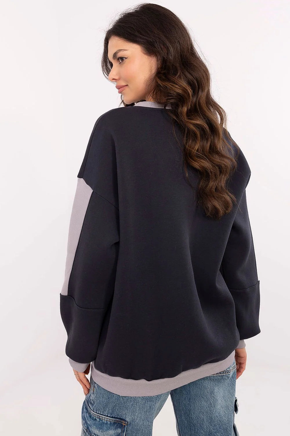Sweatshirt femme style casual moderne manches longues contrastantes tissu coton polyester oversized couleur marine grise