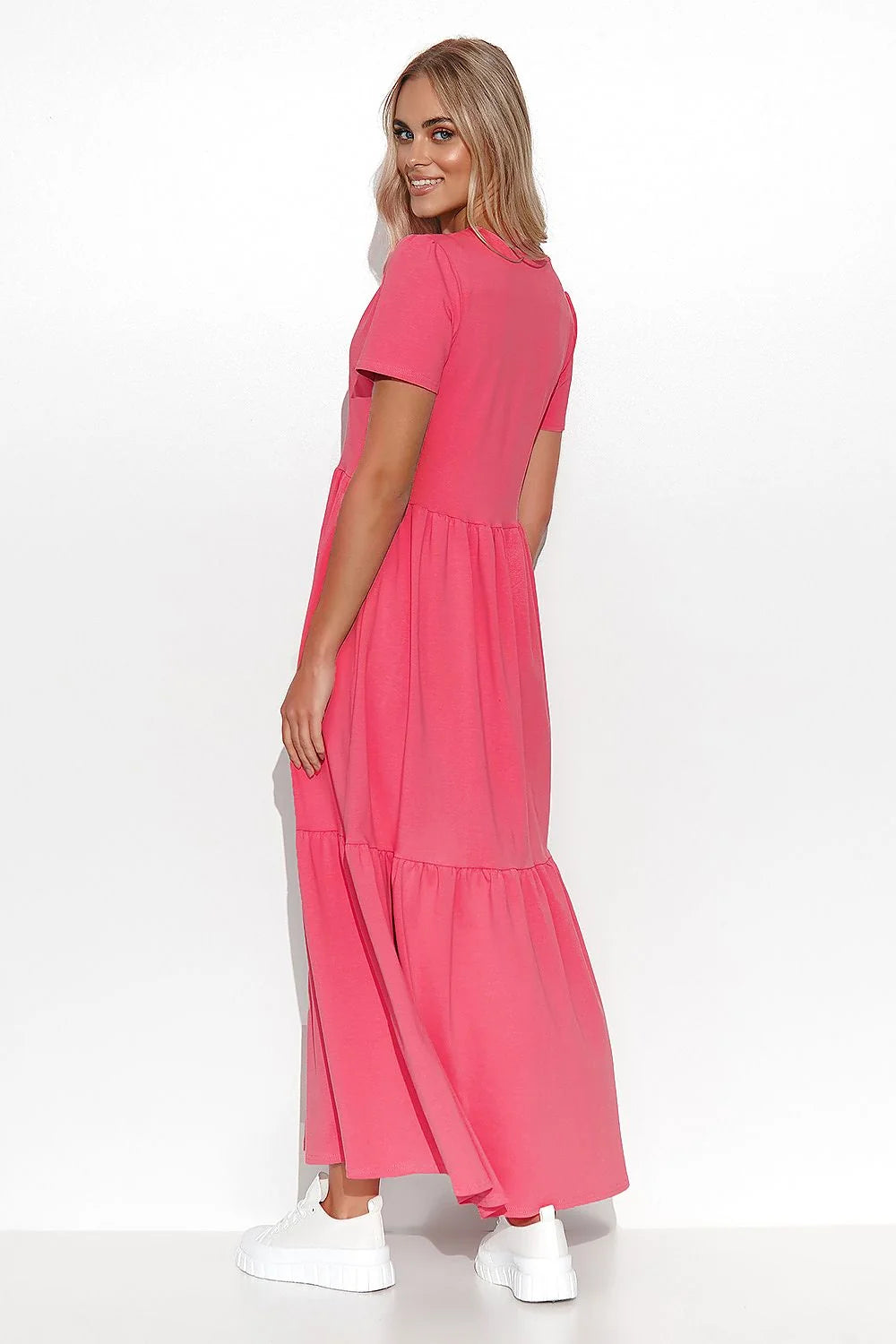 Robe de jour Makadamia design moderne coupe empire manches courtes tissu rose vif robe longue femme