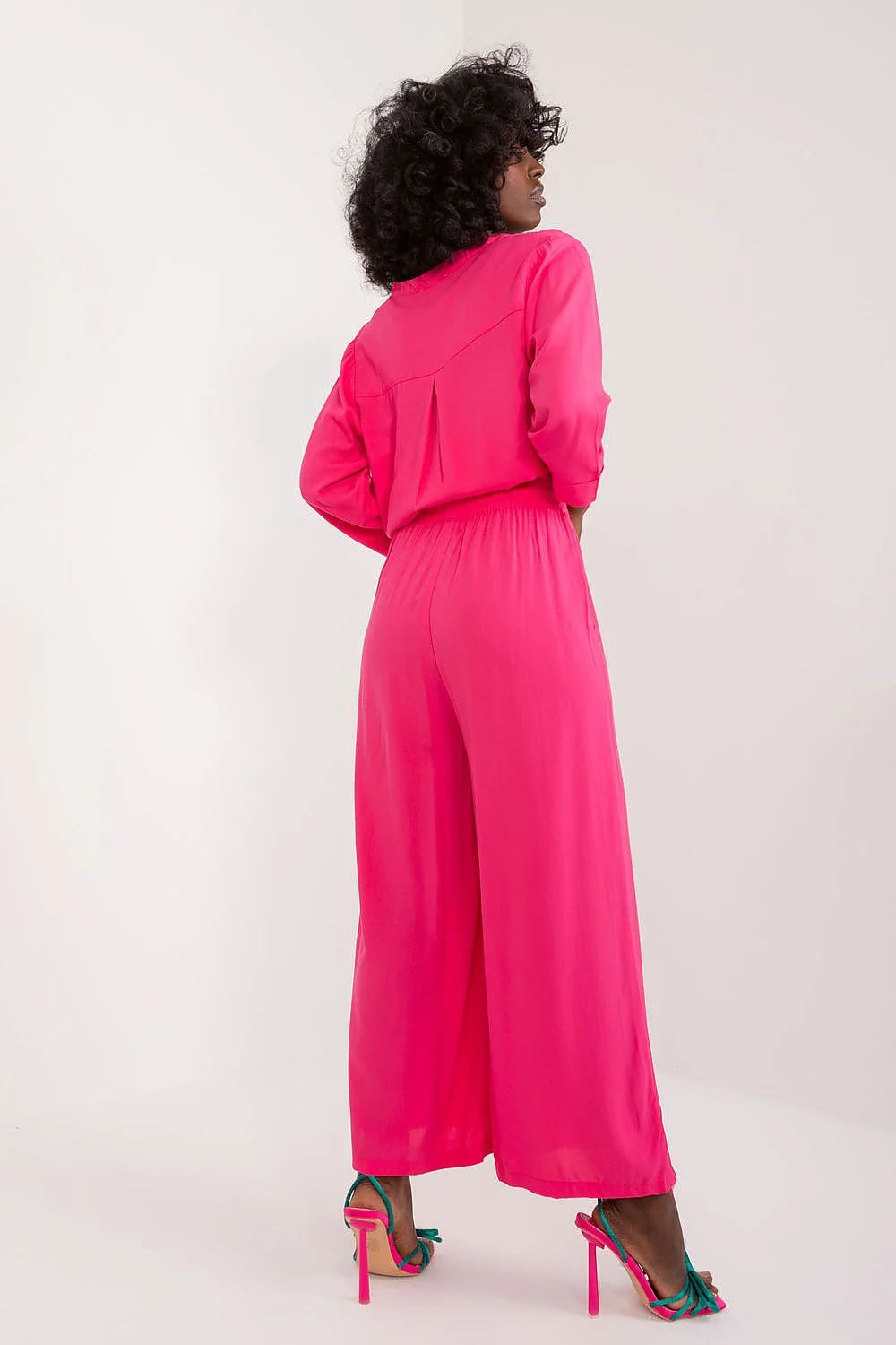 Combinaison femme rose vif moderne chic col V manches 3/4 taille élastique jambes larges polyester高品質 occasions ville soirée