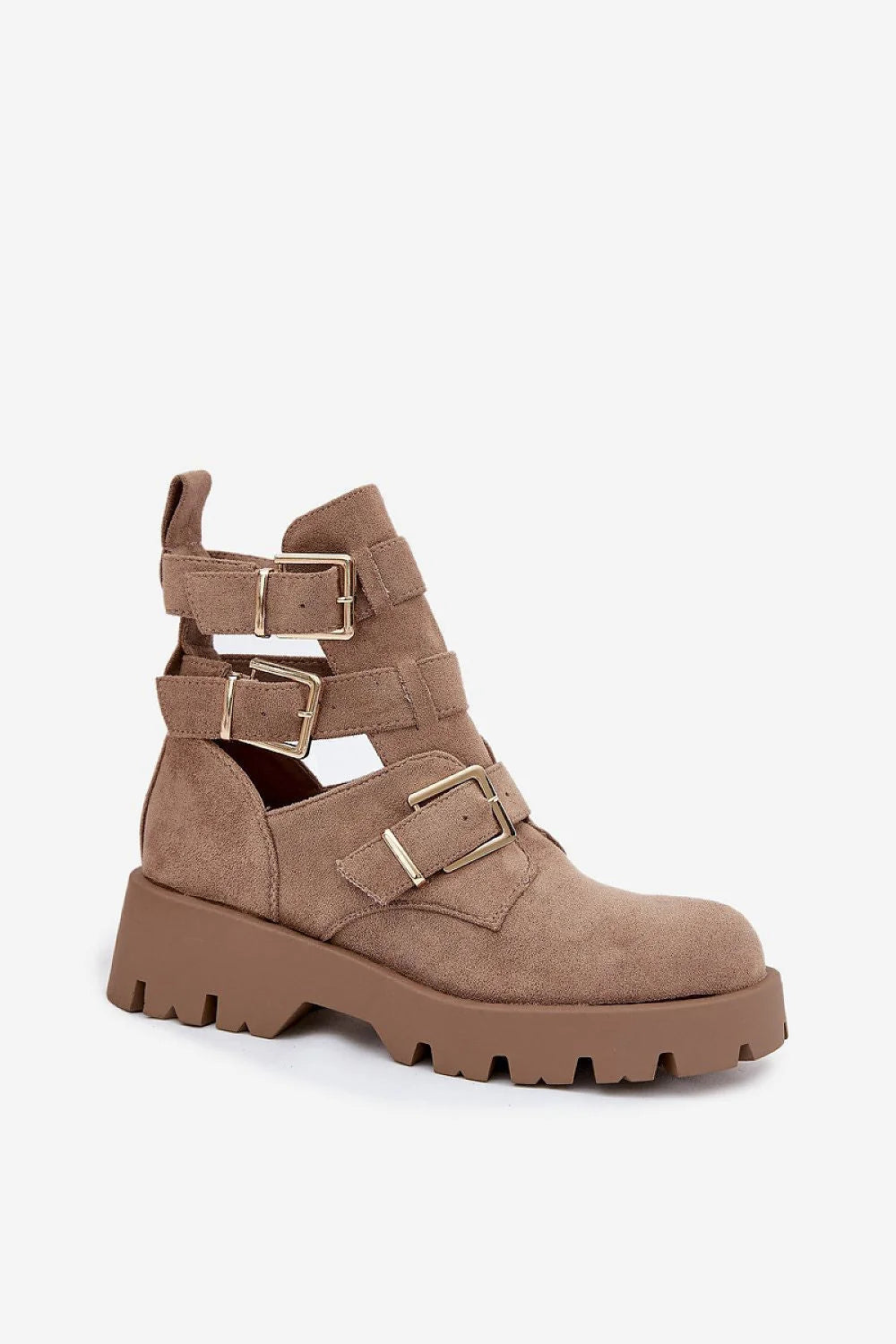 bottines femme montantes suède taupe bout rond plateforme crantée épaisse adhérence brides réglables boucles dorées découpes latérales tige cheville maintien