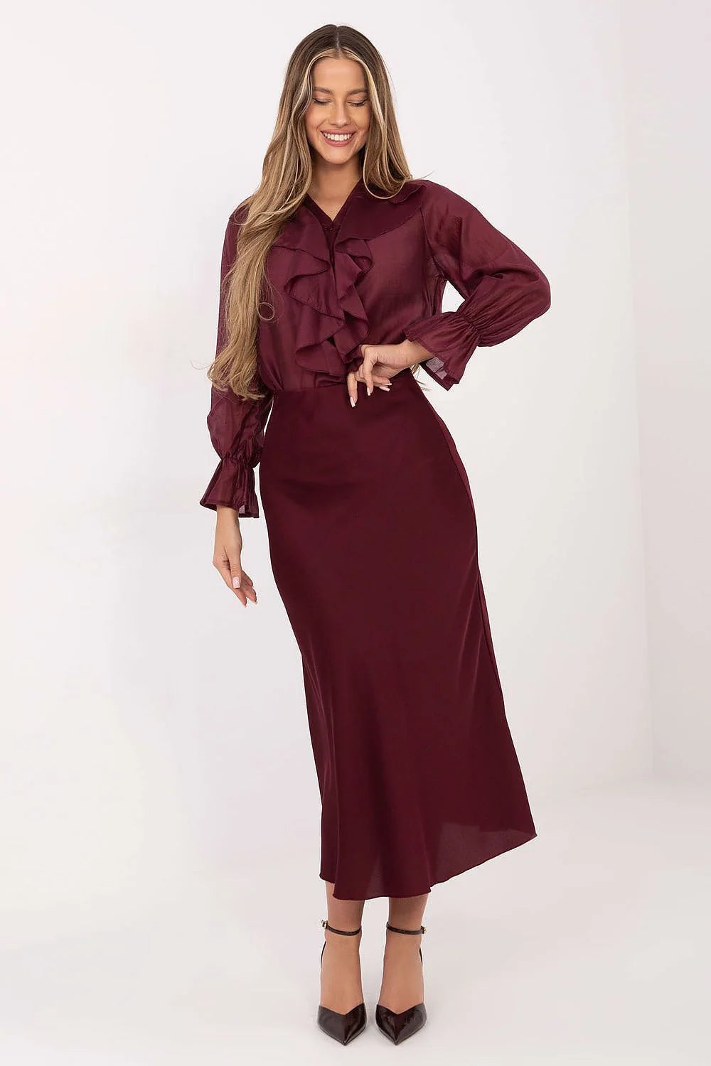 chemise manches longues sans col V boutonnée jabot volants bouffantes poignets élastiqués chiffon bordeaux tencel polyester léger semi transparent cintrée