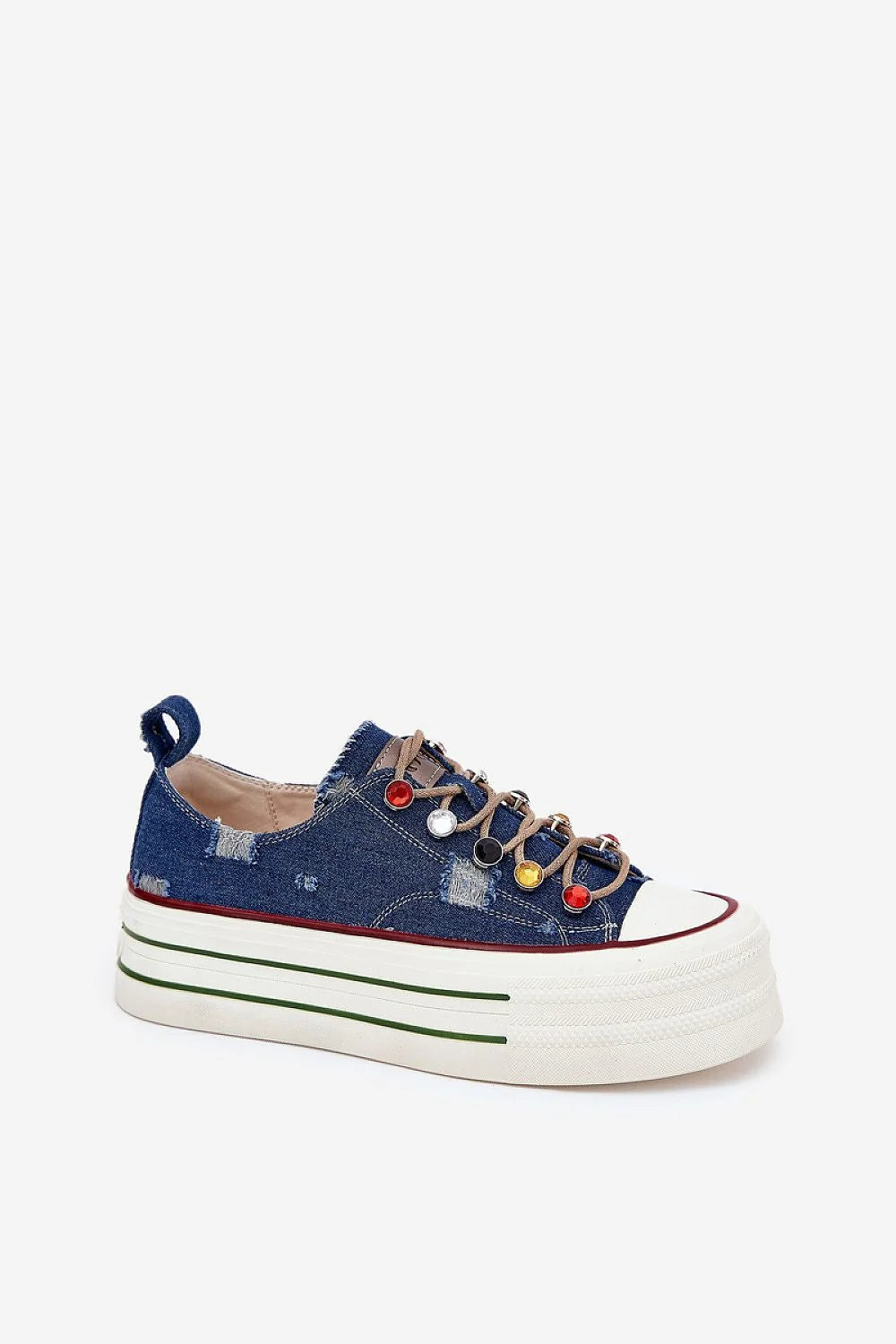 GOE baskets femmes plateforme denim bleu délavé tige effilochée bout caoutchouc blanc lacets beige œillets multicolores clous décoratifs semelle crème