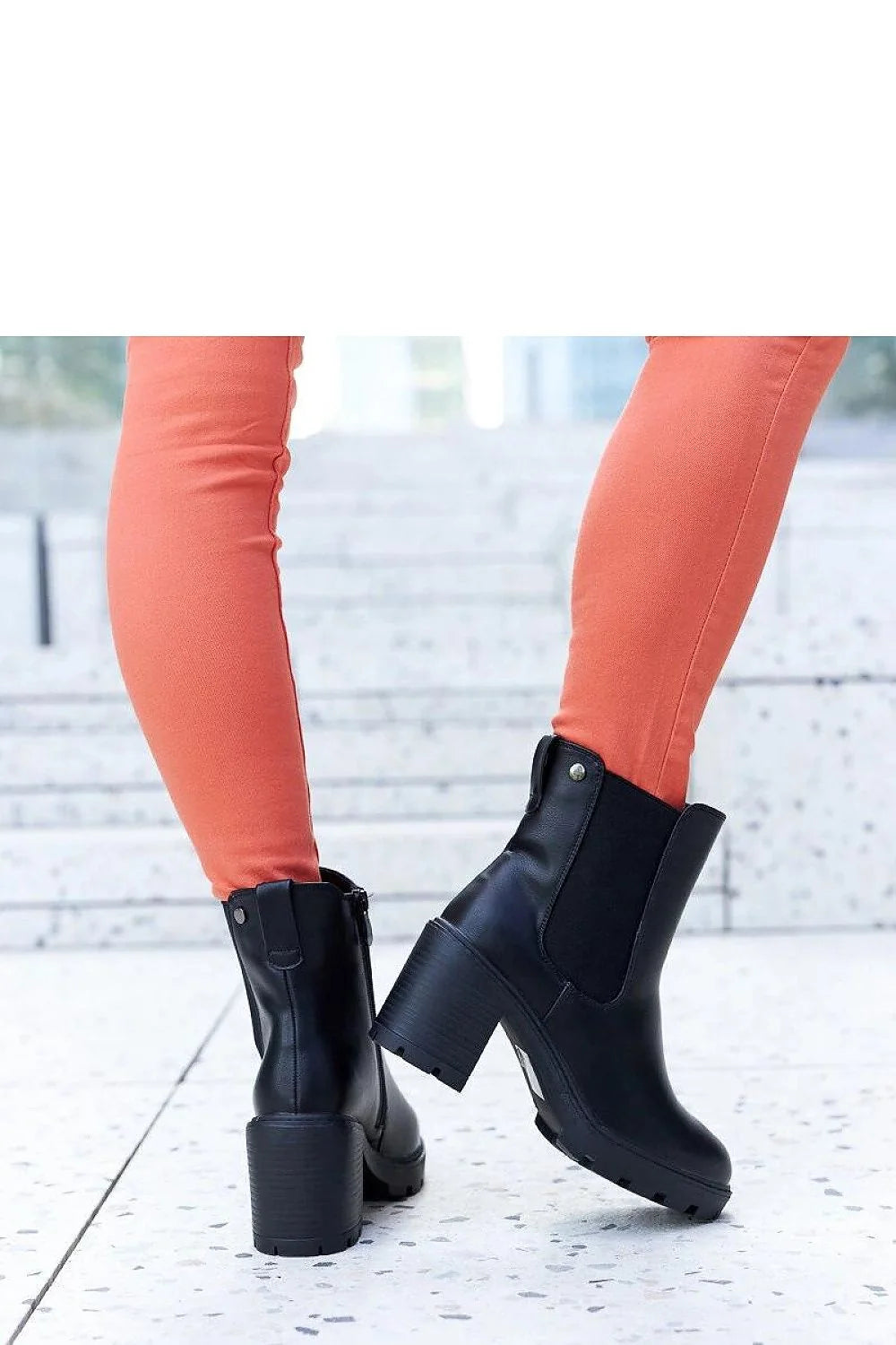 Bottines Chelsea femme élastique latéral cuir noir haute qualité talon stable fermeture éclair style moderne sobre pour quotidien ville