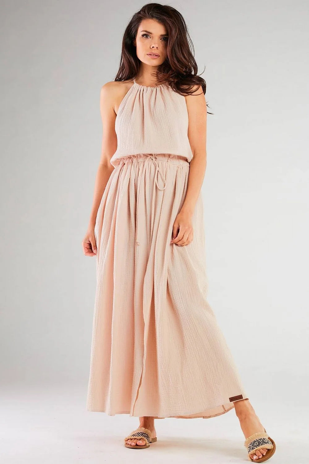 Robe de jour Infinite You style élégant fluide sans manches encolure halter coton lycra Made in Poland