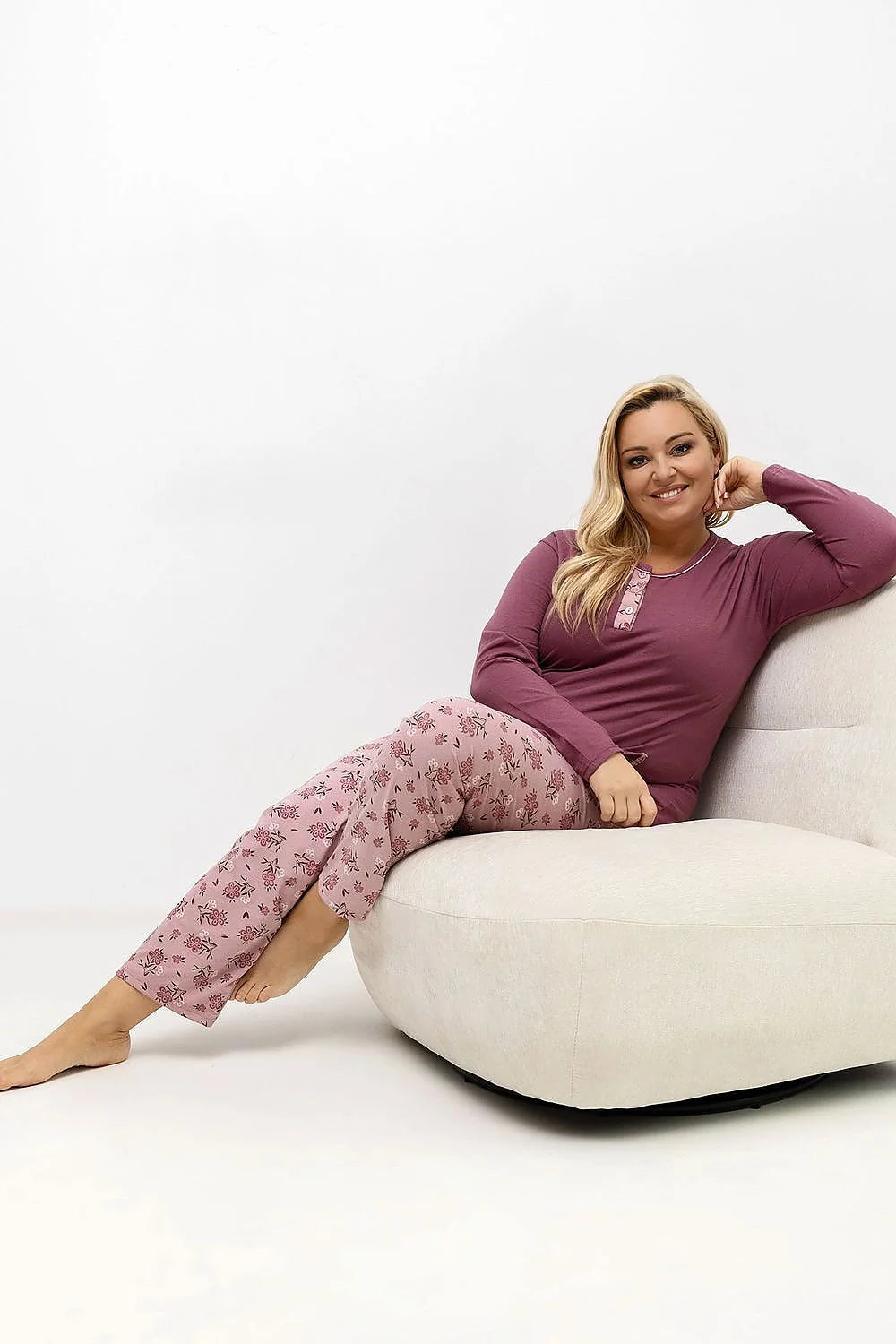 pyjama femme grande taille deux pièces confortable manches longues col rond plastron boutonné poche pantalon imprimé floral prune